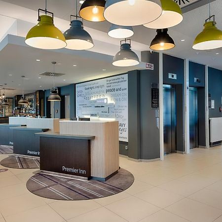 Premier Inn Frankfurt Westend Frankfurt am Main Exterior photo