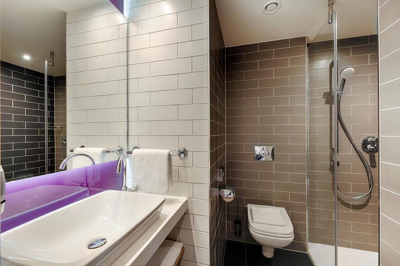 Premier Inn Frankfurt Westend Frankfurt am Main Exterior photo